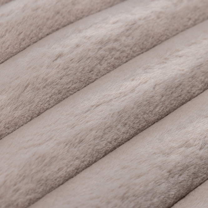 Designed by Lotte Hundekissen Reza - Beige